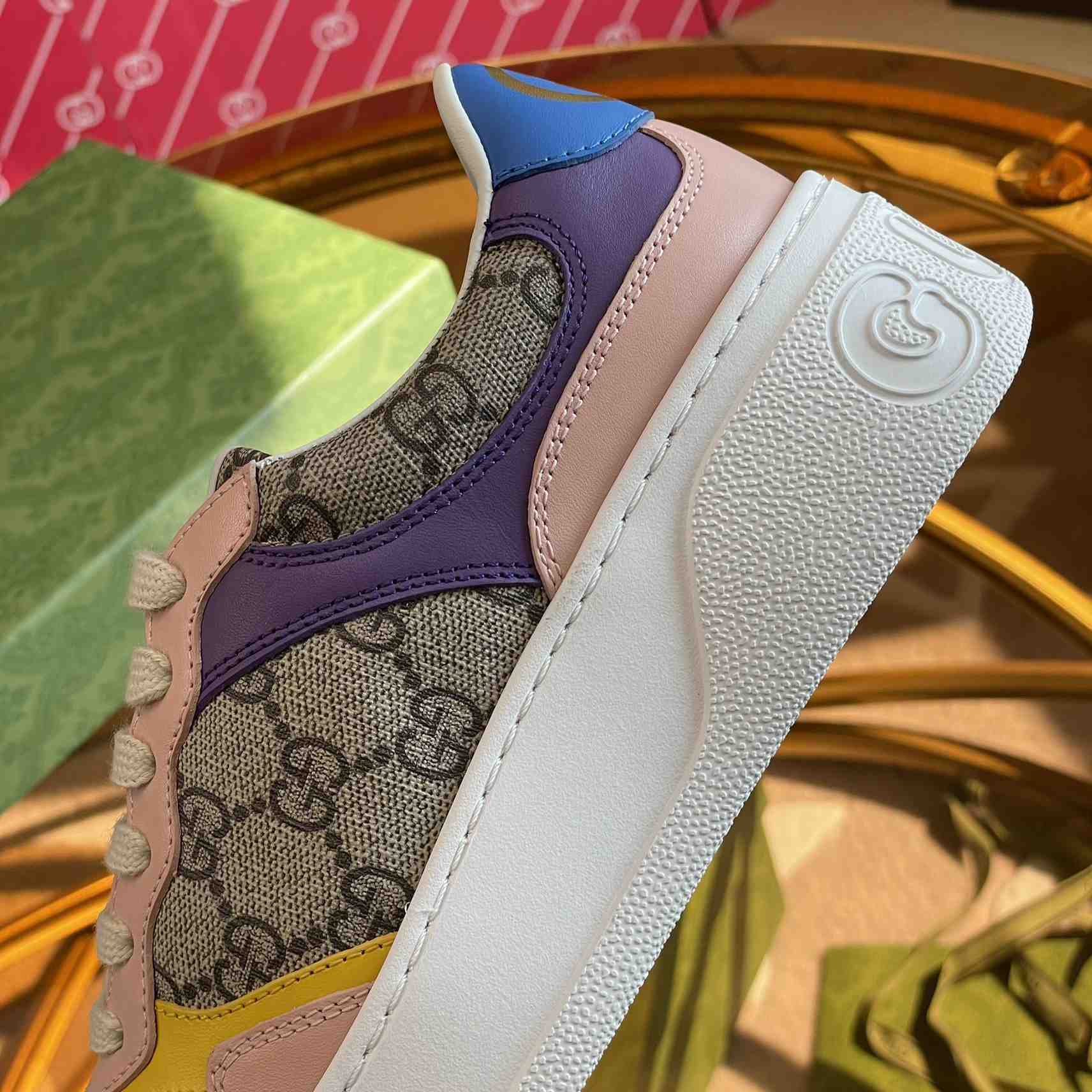 Gucci Women's GG Sneaker - FashionPlug