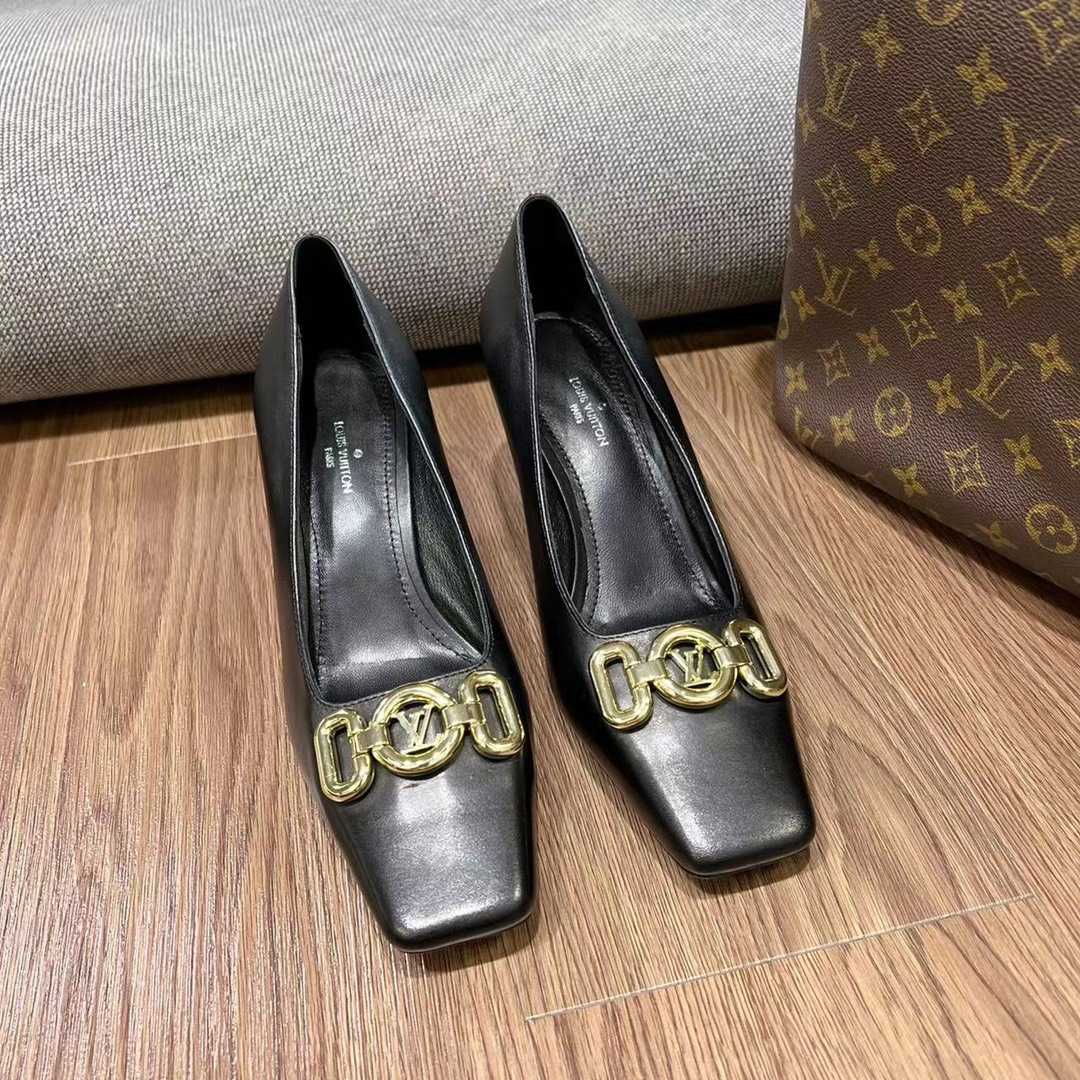 Louis Vuitton Revolving Cliff   1AAE23 - FashionPlug