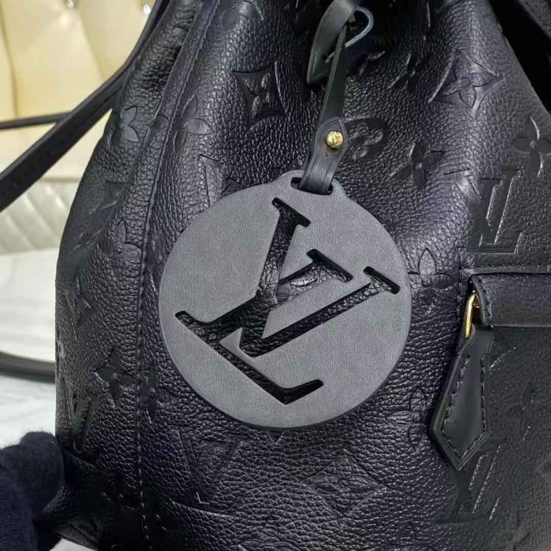 Louis Vuitton Montsouris Backpack (27.5-33-14cm)  M45205 - FashionPlug