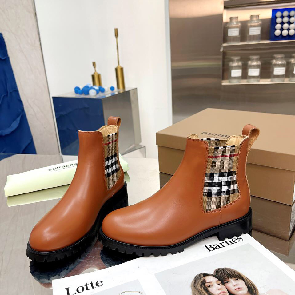 Burberry Vintage Check Detail Leather Chelsea Boots - FashionPlug