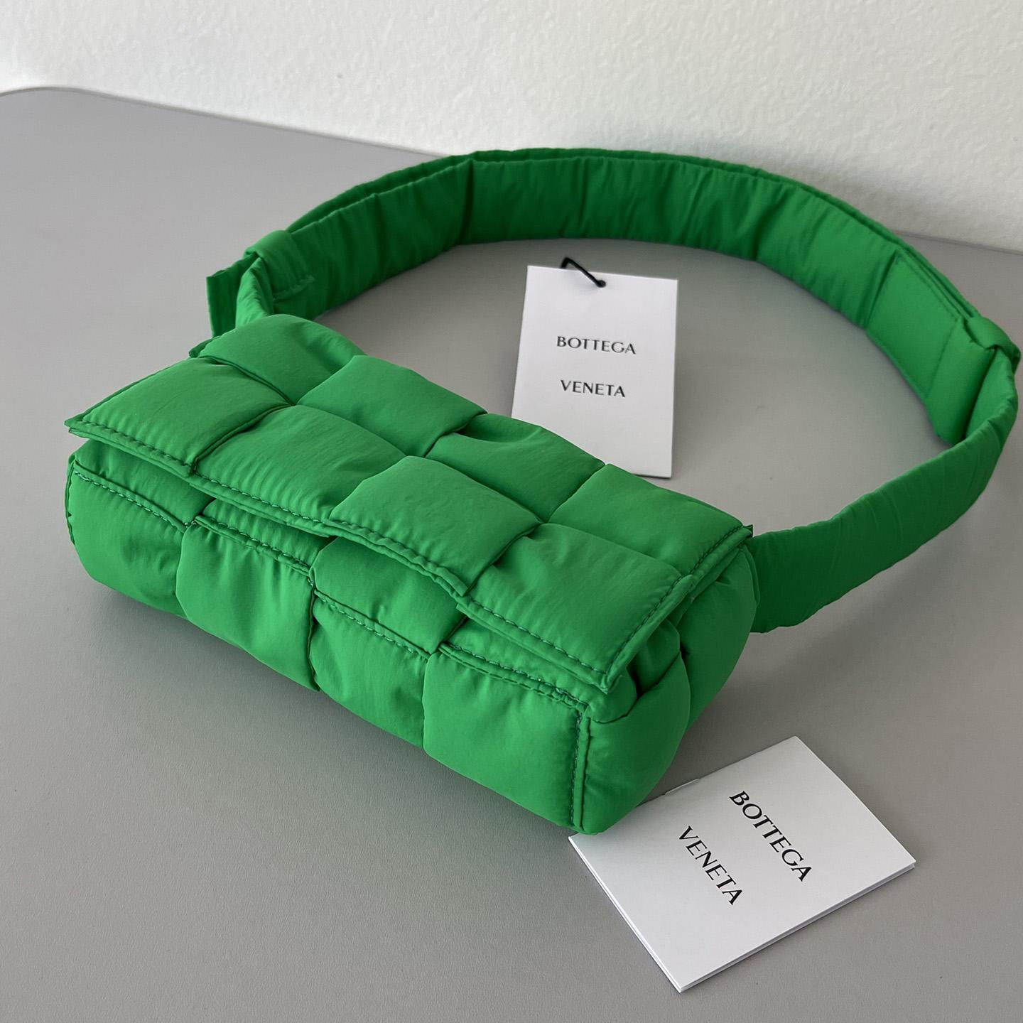 Bottega Veneta Padded Tech Cassette Padded Intreccio Nylon Cross-Body Bag(19-10-5cm) - FashionPlug