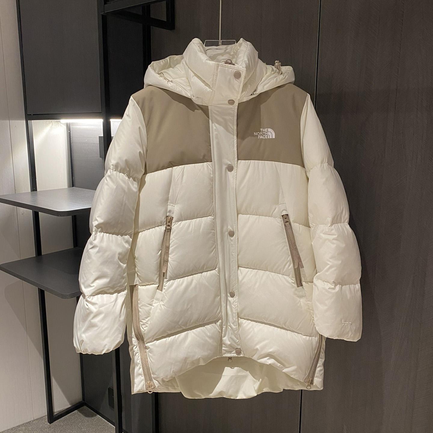 The North Face Embroidered-Logo Padded Coat - FashionPlug
