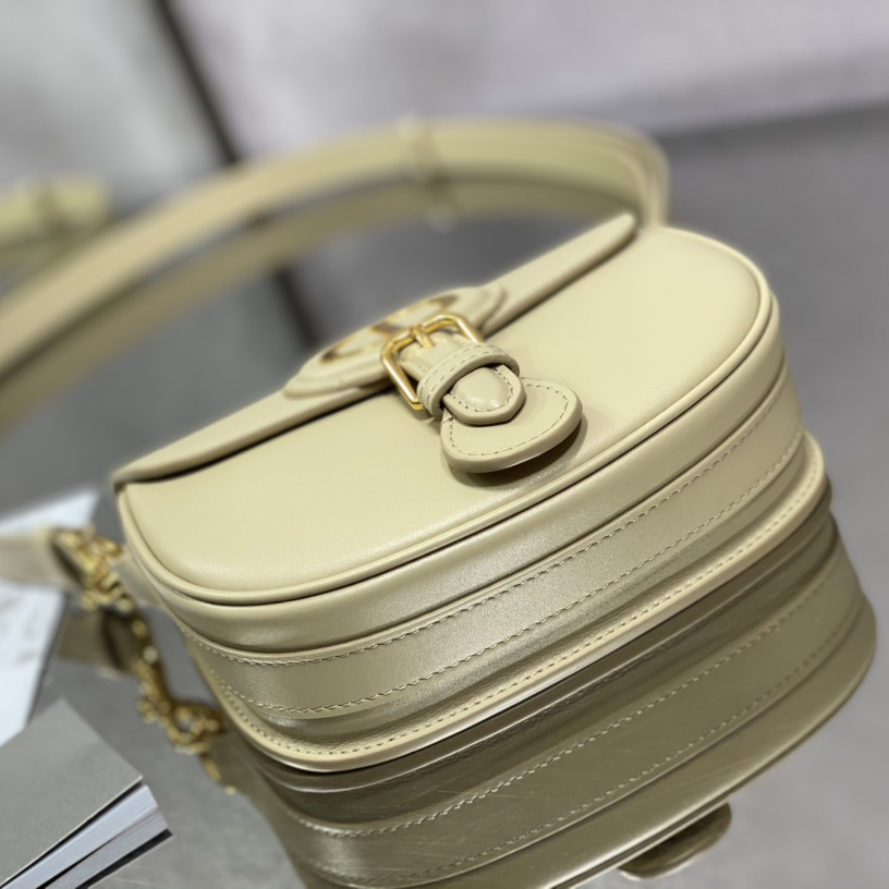 Dior Small Dior Bobby Bag(18-14-5cm) - FashionPlug