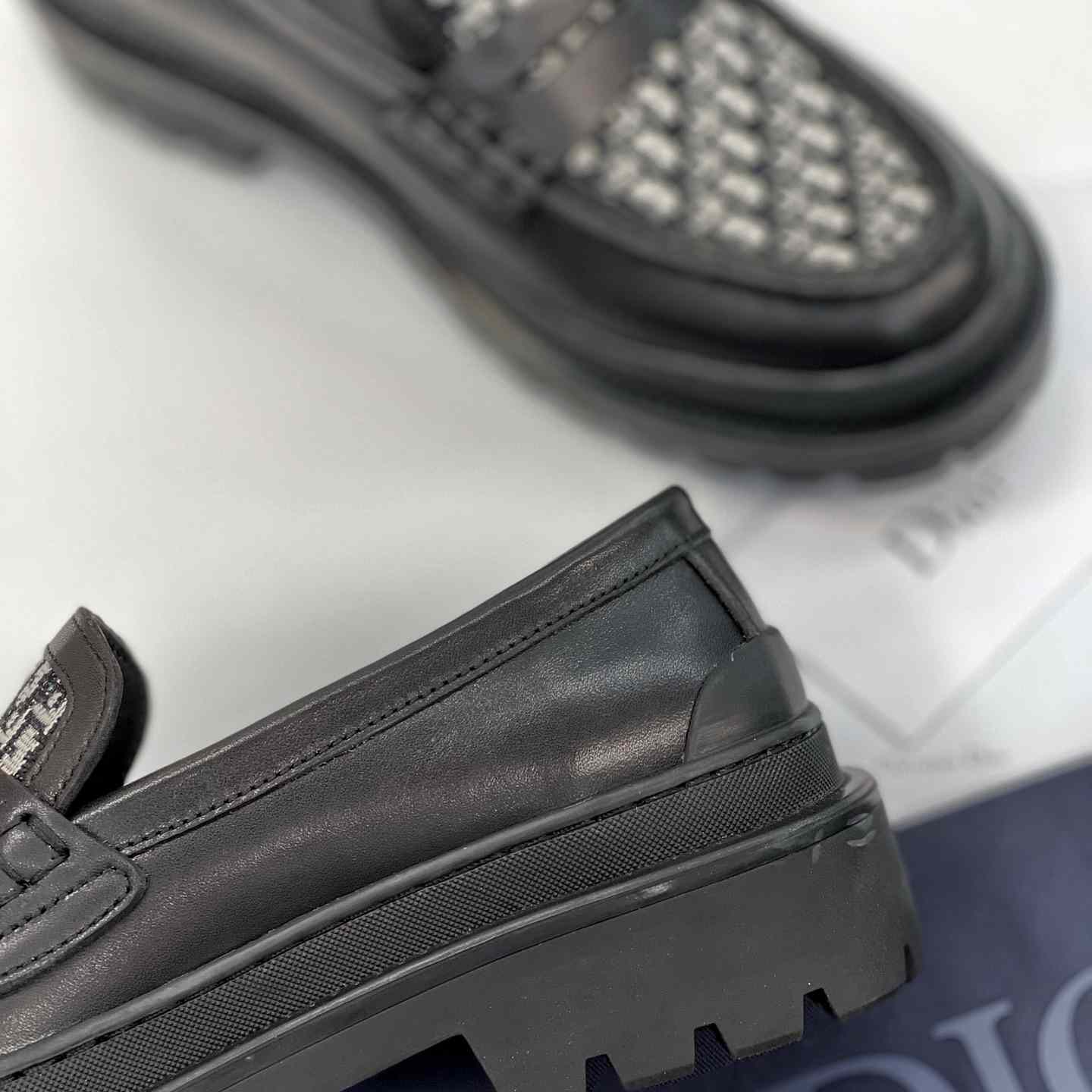 Dior Loafer - FashionPlug
