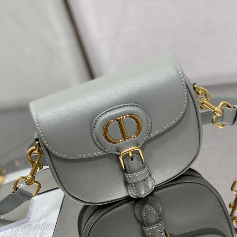 Dior Small Dior Bobby Bag(18-14-5cm) - FashionPlug