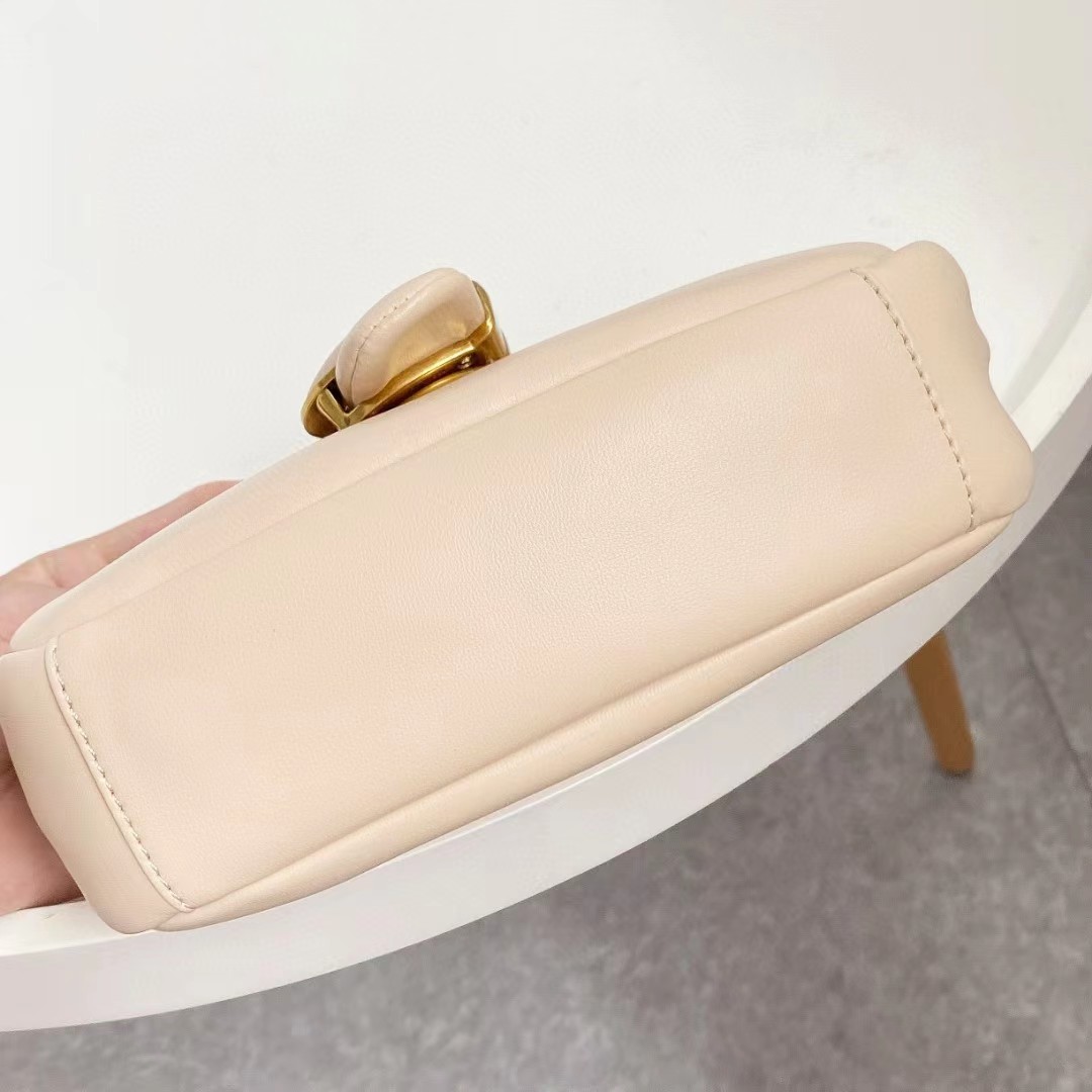 Coach Pillow Tabby Shoulder Bag(18.5-10.5-6.5cm) - FashionPlug