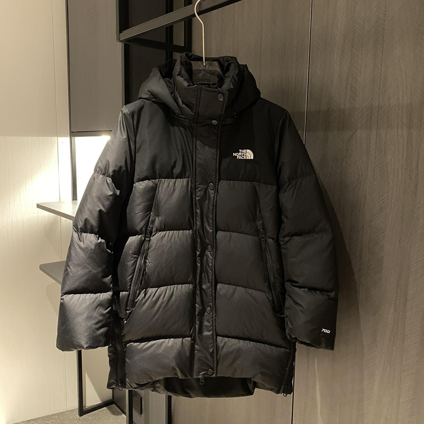 The North Face Embroidered-Logo Padded Coat - FashionPlug