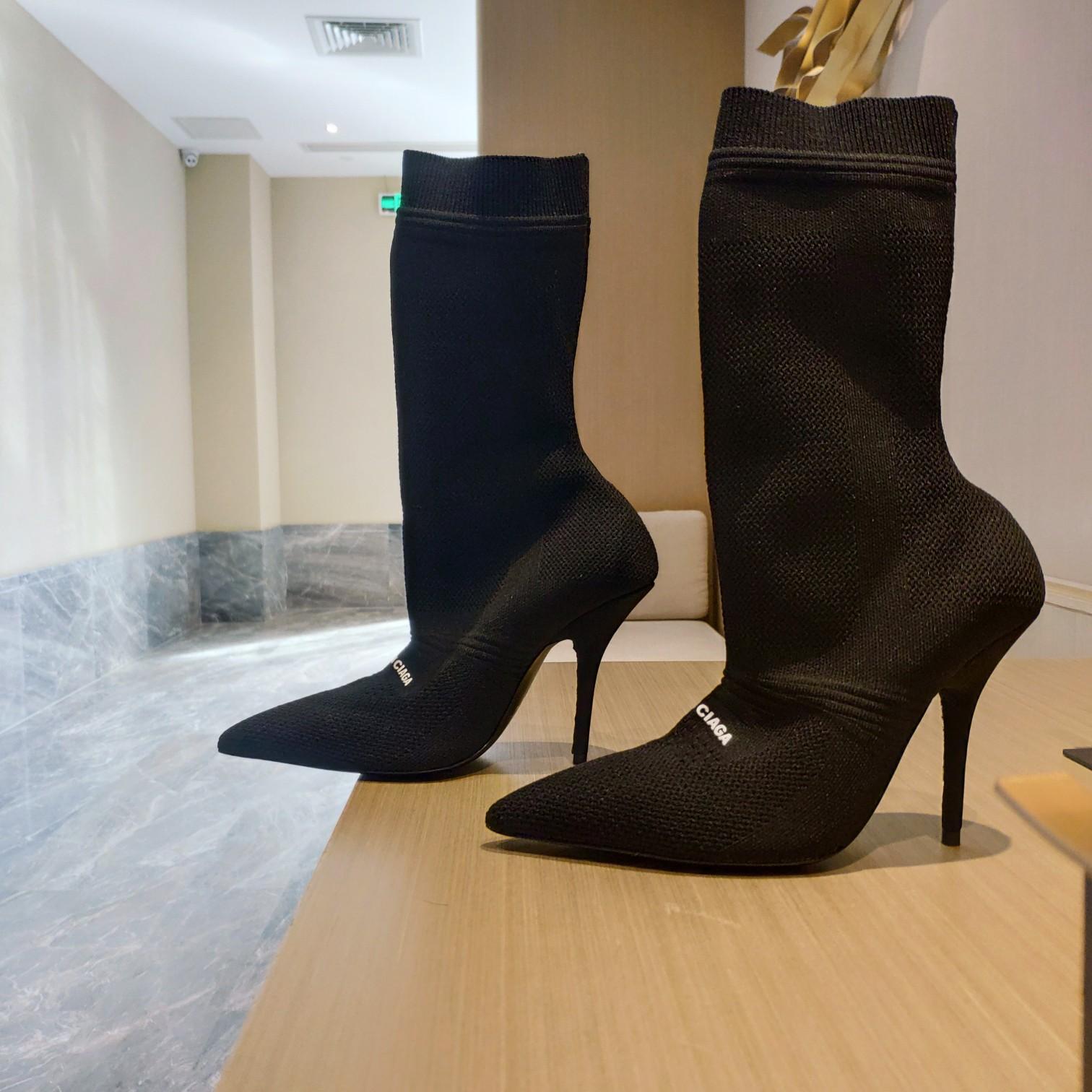 Balenciaga Boot In Black  - FashionPlug