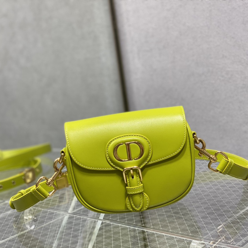 Dior Small Dior Bobby Bag(18-14-5cm) - FashionPlug