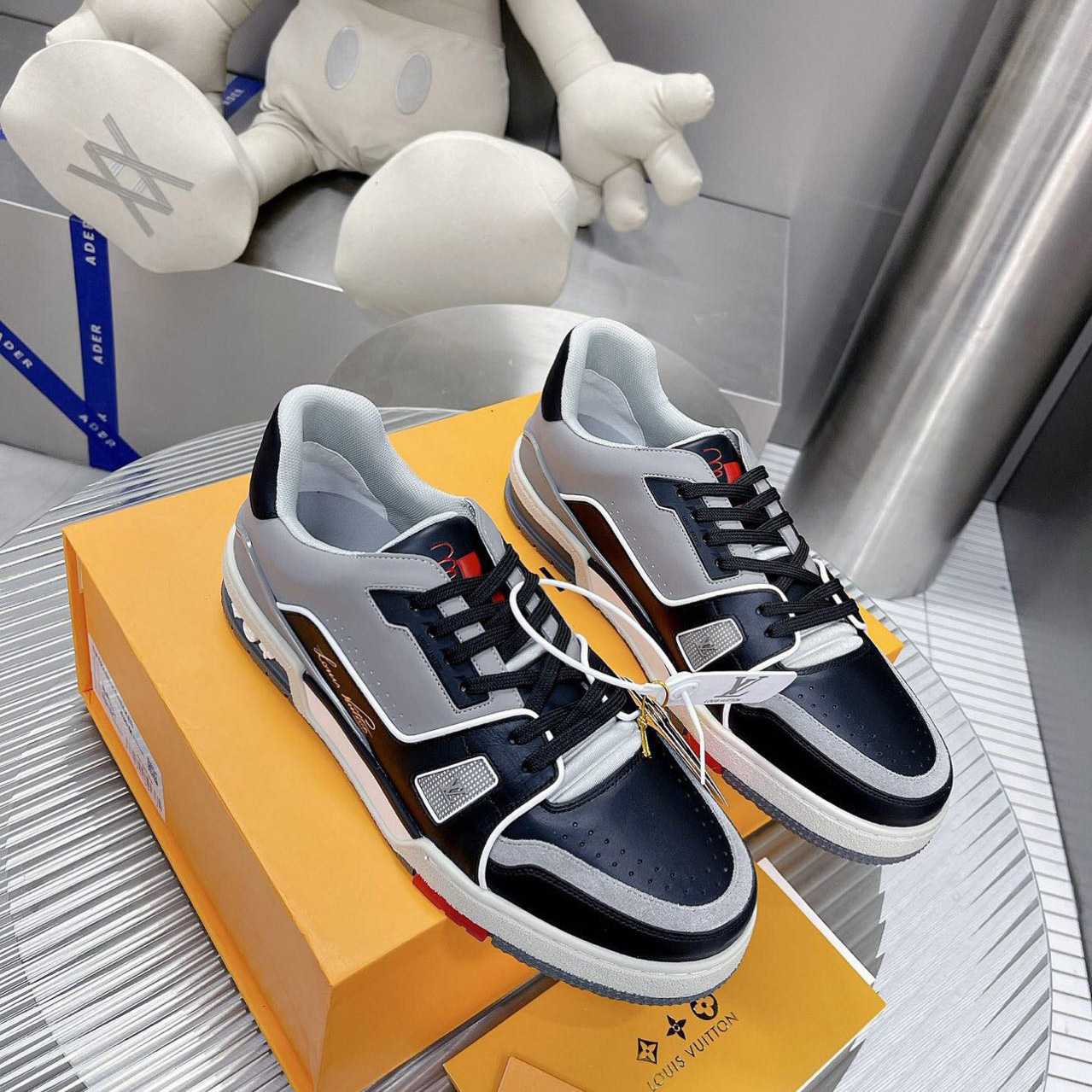 Louis Vuitton Trainer Sneaker (Upon UK Size) - FashionPlug