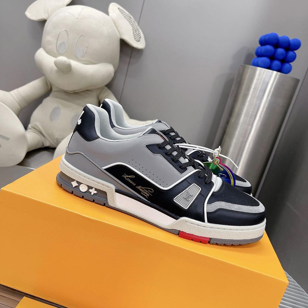 Louis Vuitton Trainer Sneaker (Upon UK Size) - FashionPlug