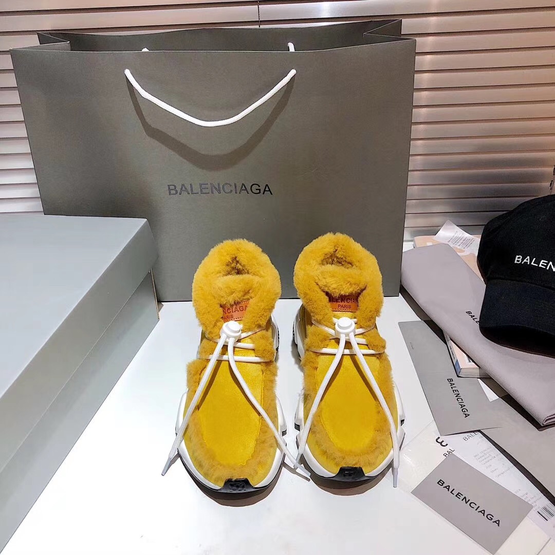 Balenciaga Ankle Boots - FashionPlug