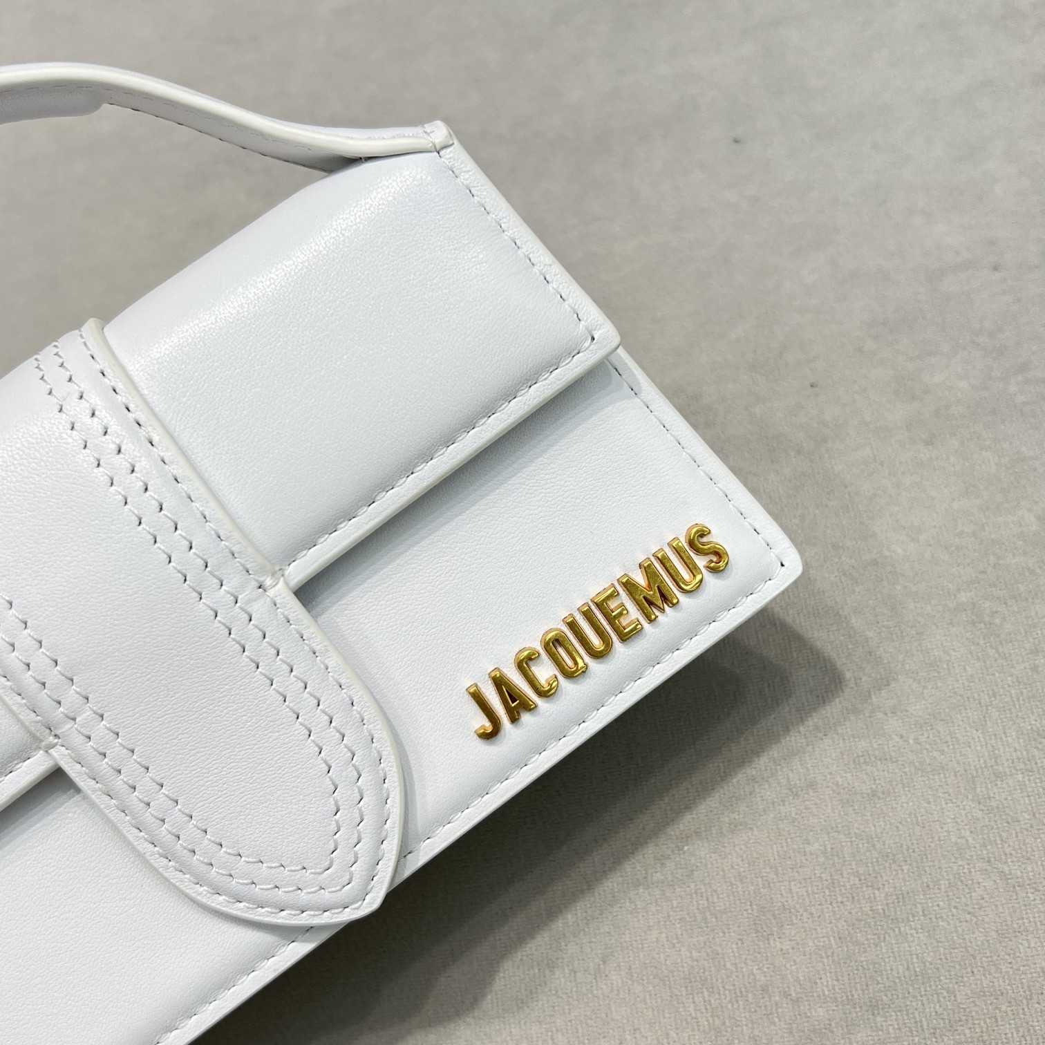 Jacquemus Le Bambino Small Handbag With Adjustable Crossbody Strap(18-6-7cm) - FashionPlug
