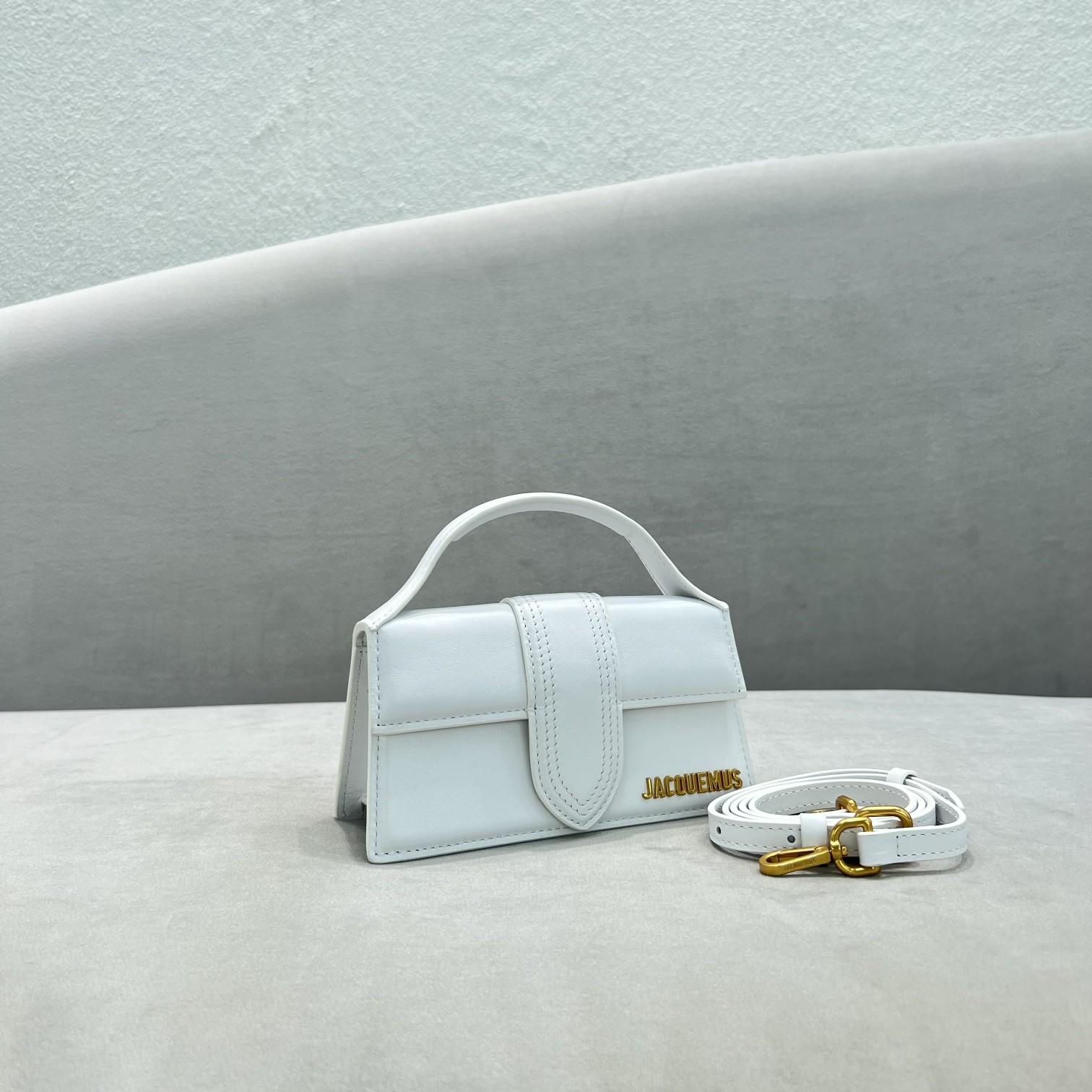 Jacquemus Le Bambino Small Handbag With Adjustable Crossbody Strap(18-6-7cm) - FashionPlug