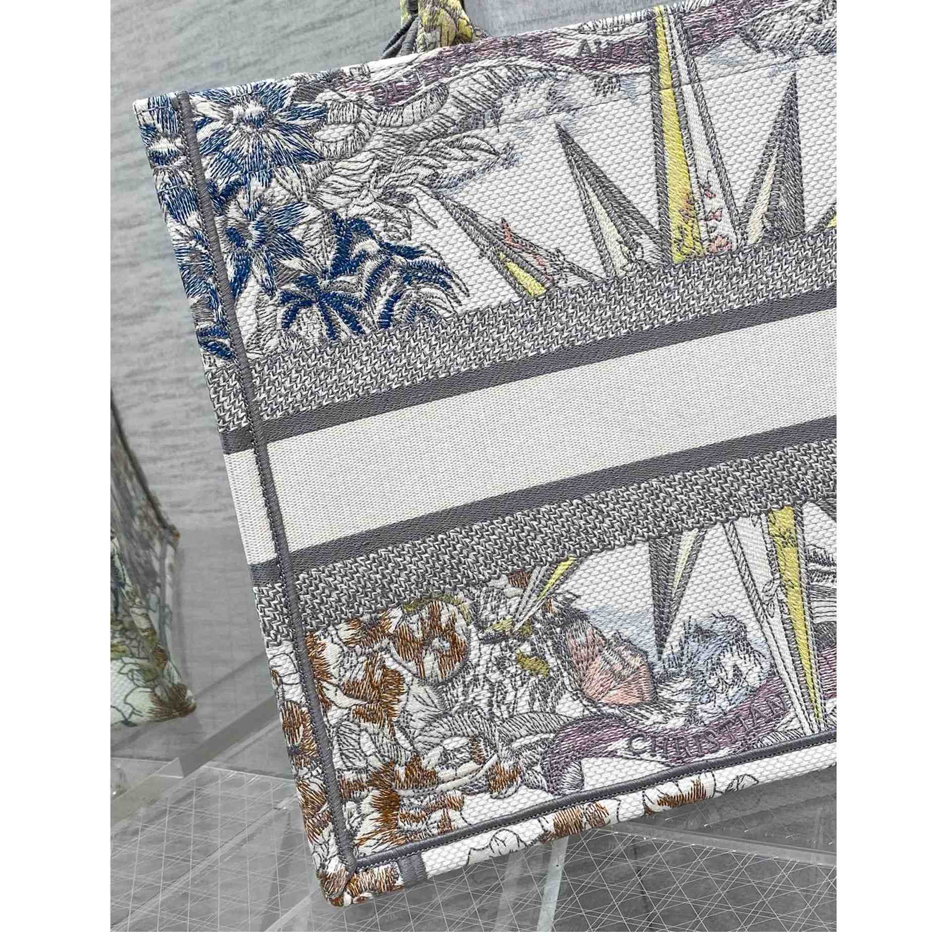 Dior Medium Dior Book Tote(36-18-28cm) - FashionPlug