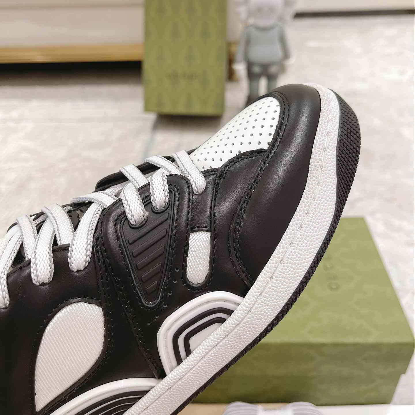 Gucci Basket Sneaker With lnterlocking G  - FashionPlug
