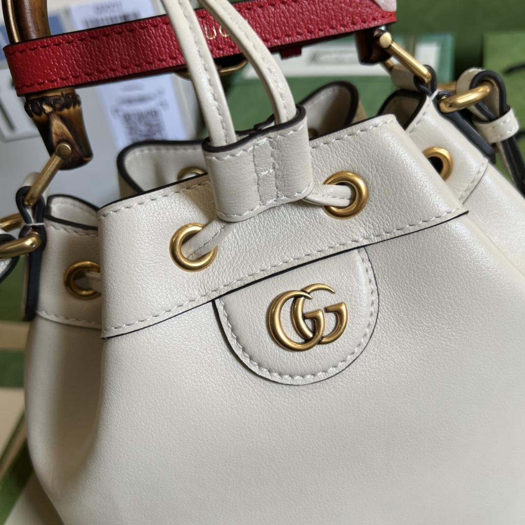 Gucci Diana Small Bucket Bag (23.5-38-10.5cm) - FashionPlug