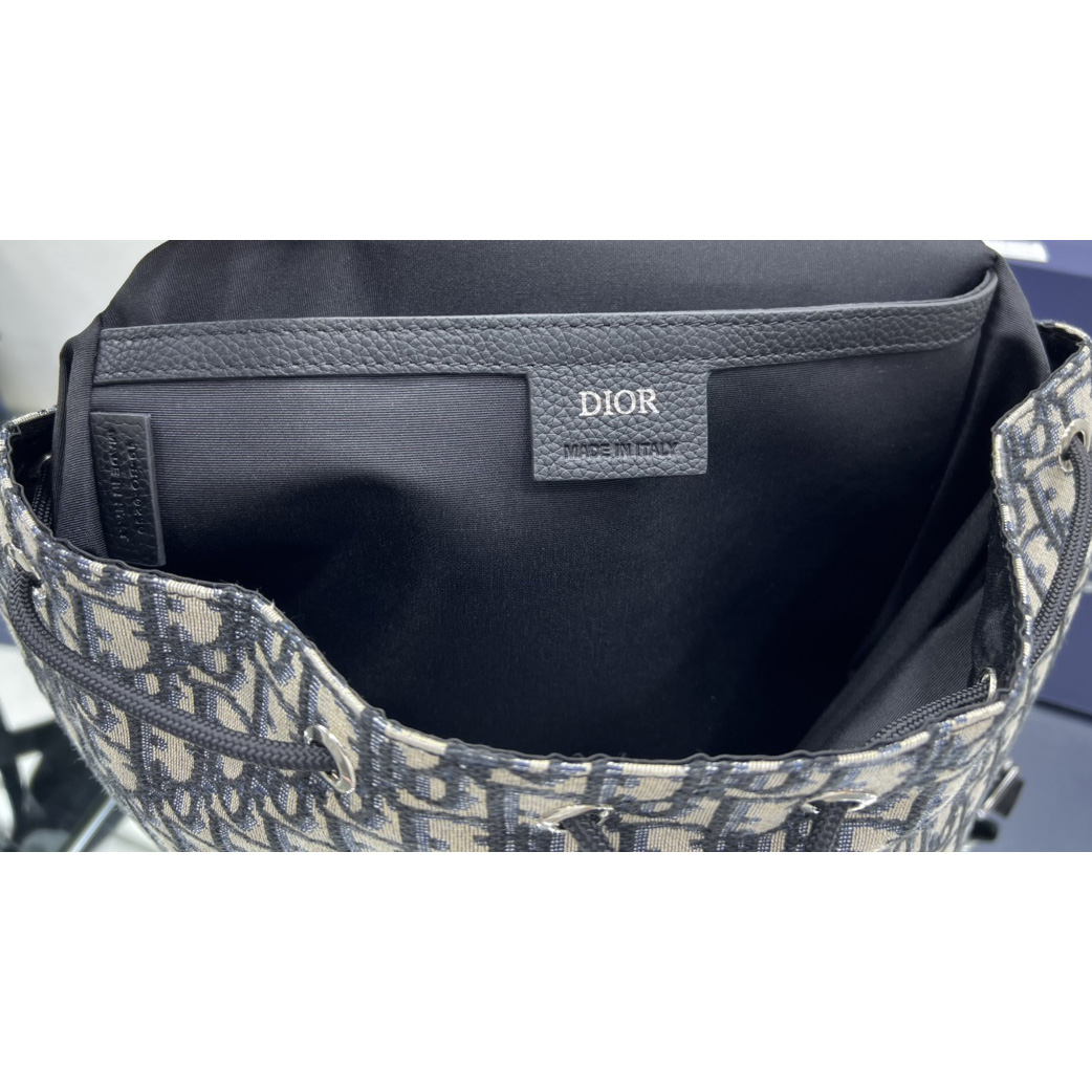 Dior Motion Backpack (31-38-11cm)   - FashionPlug