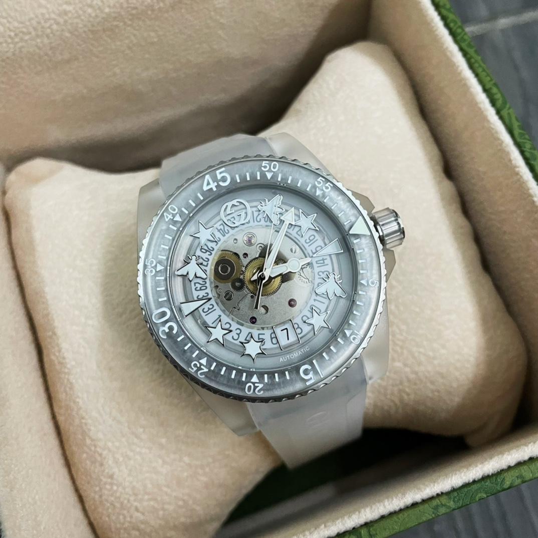 Gucci Dive Watch, 40mm - FashionPlug