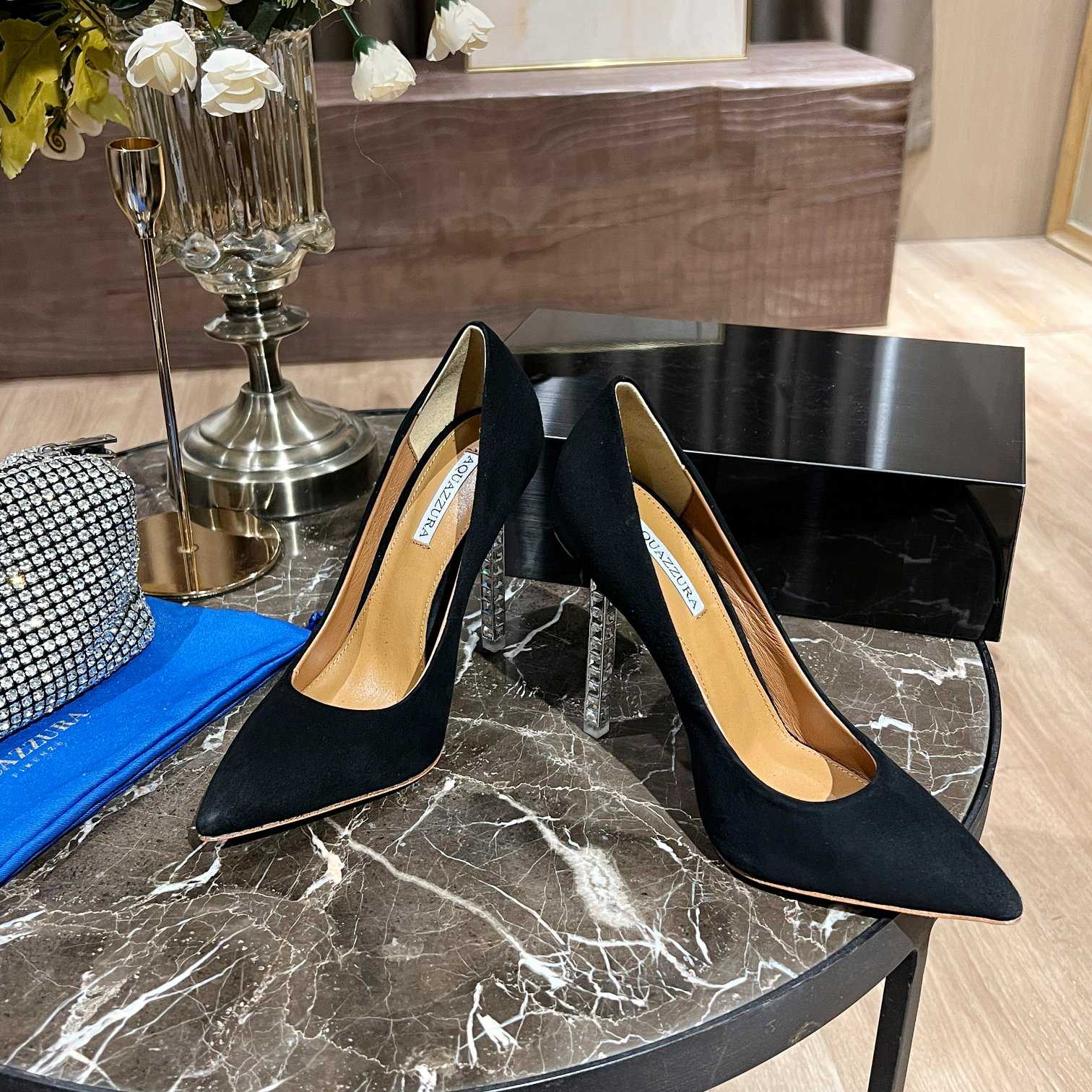 Aquazzura Pump  - FashionPlug