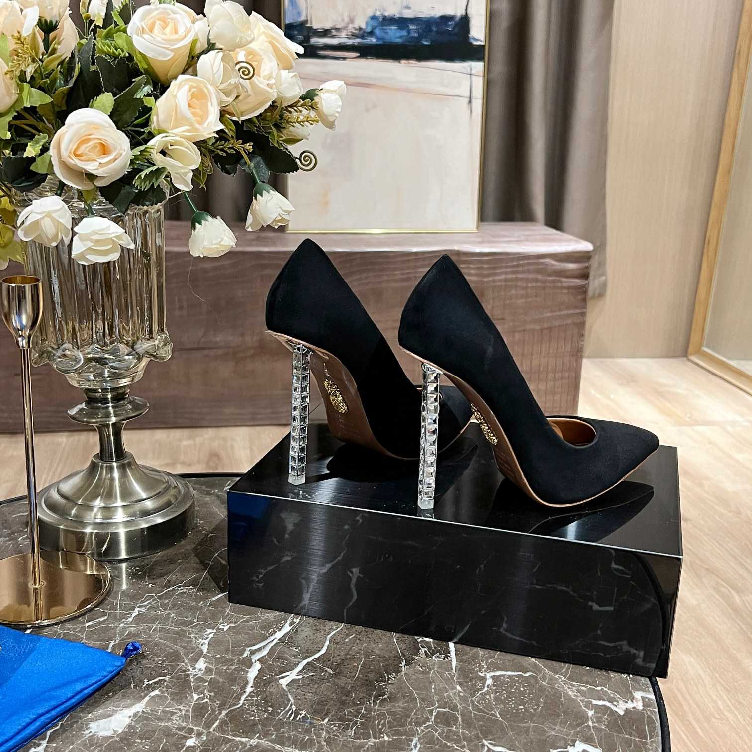 Aquazzura Pump  - FashionPlug