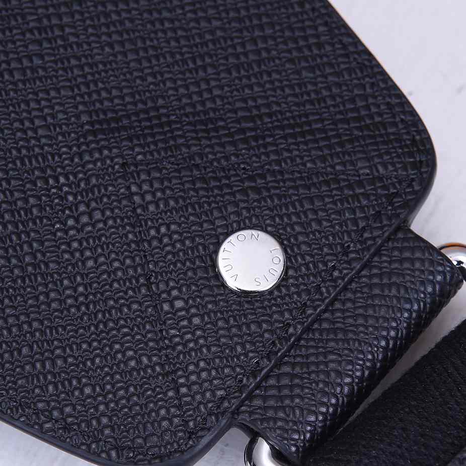 Louis Vuitton Avenue Sling Bag(20-31-10cm)   M30443 - FashionPlug