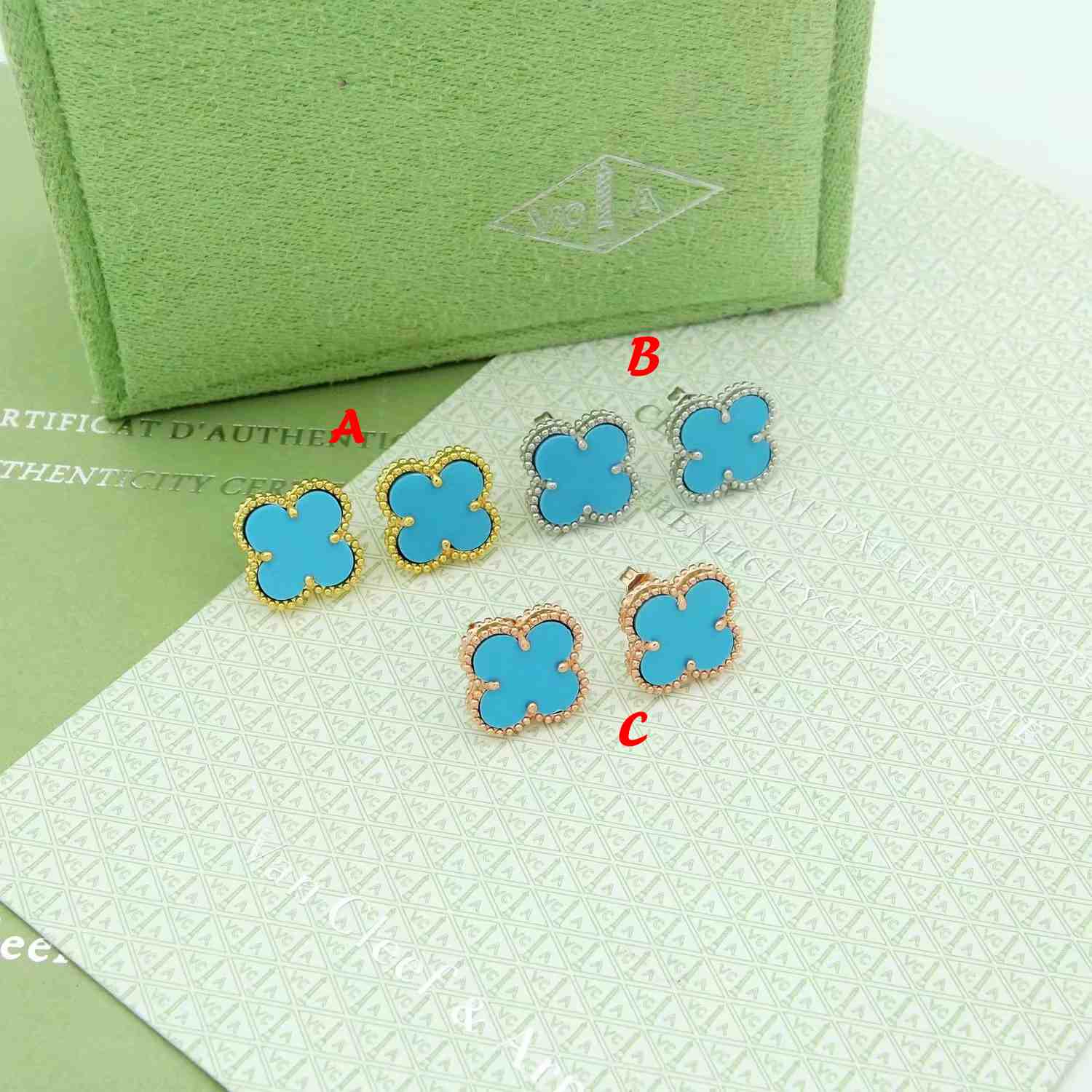 Van Cleef & Arpels Earrings - FashionPlug