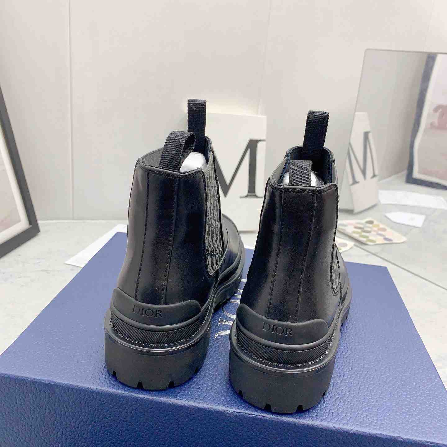 Dior Explorer Chelsea Boot - FashionPlug