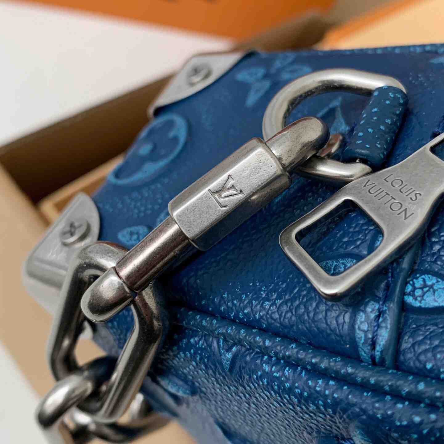 Louis Vuitton Mini Soft Trunk(18.5-13-8CM)  M21368 - FashionPlug