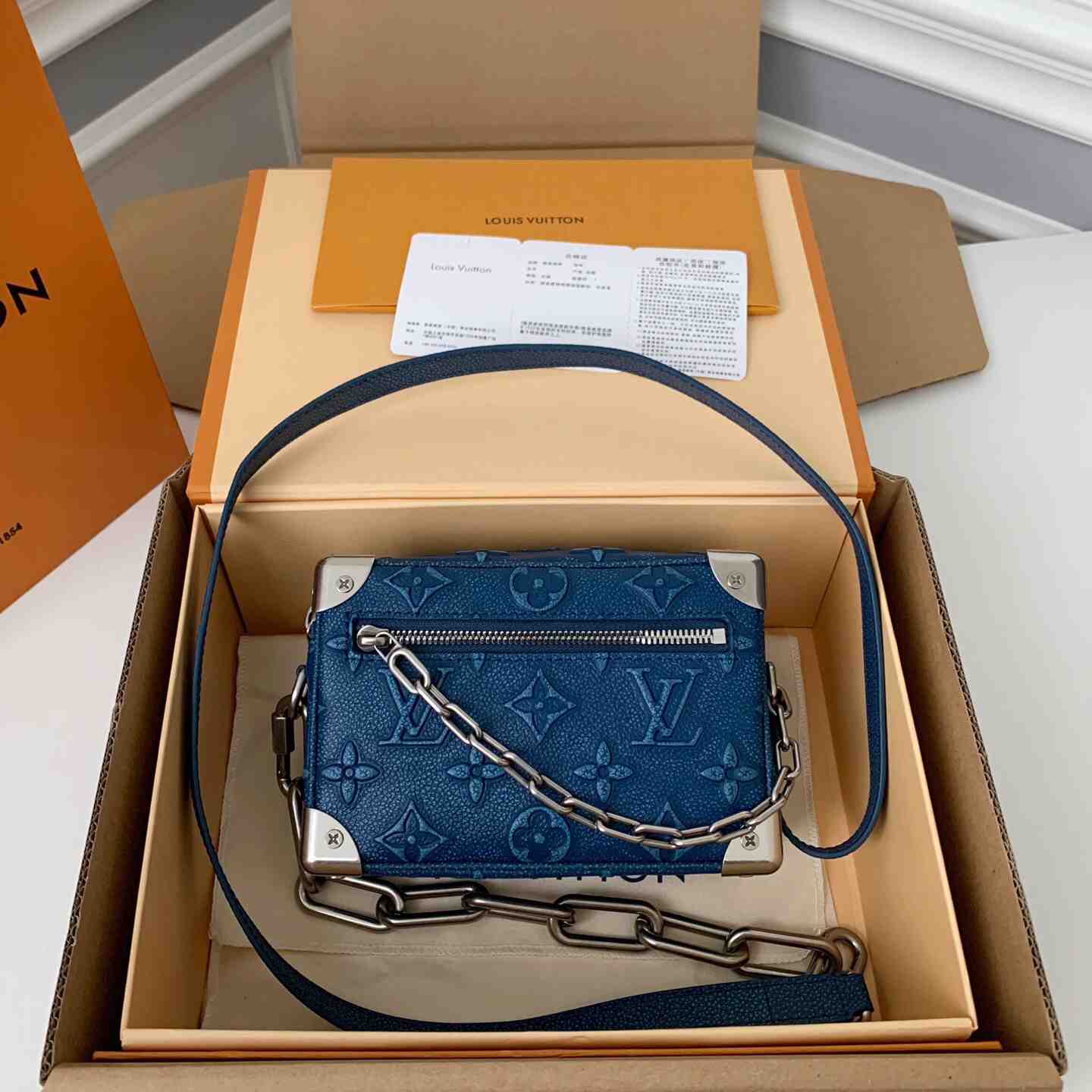Louis Vuitton Mini Soft Trunk(18.5-13-8CM)  M21368 - FashionPlug