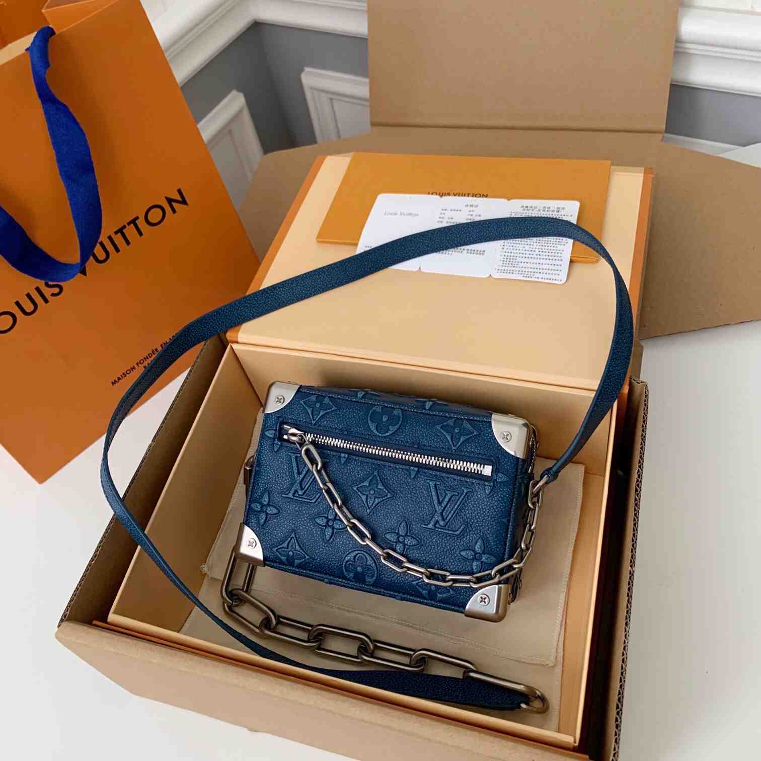 Louis Vuitton Mini Soft Trunk(18.5-13-8CM)  M21368 - FashionPlug