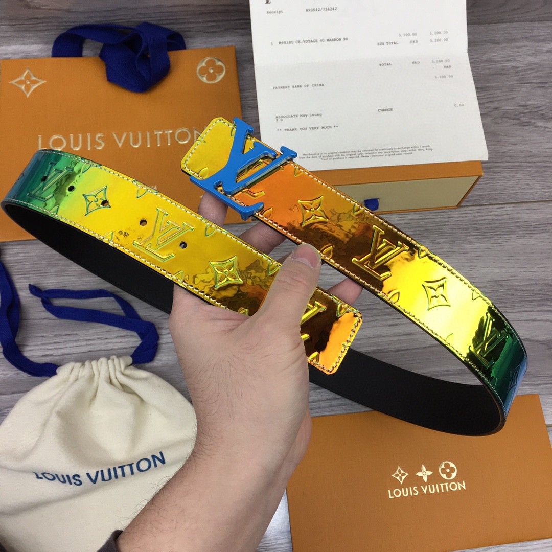 Louis Vuitton 40MM Reversible Belt - FashionPlug