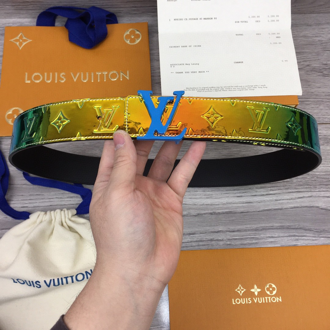 Louis Vuitton 40MM Reversible Belt - FashionPlug