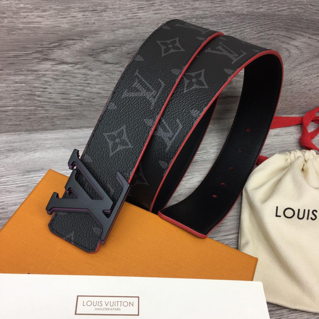 Louis Vuitton LV Broken 40MM Reversible Belt - FashionPlug