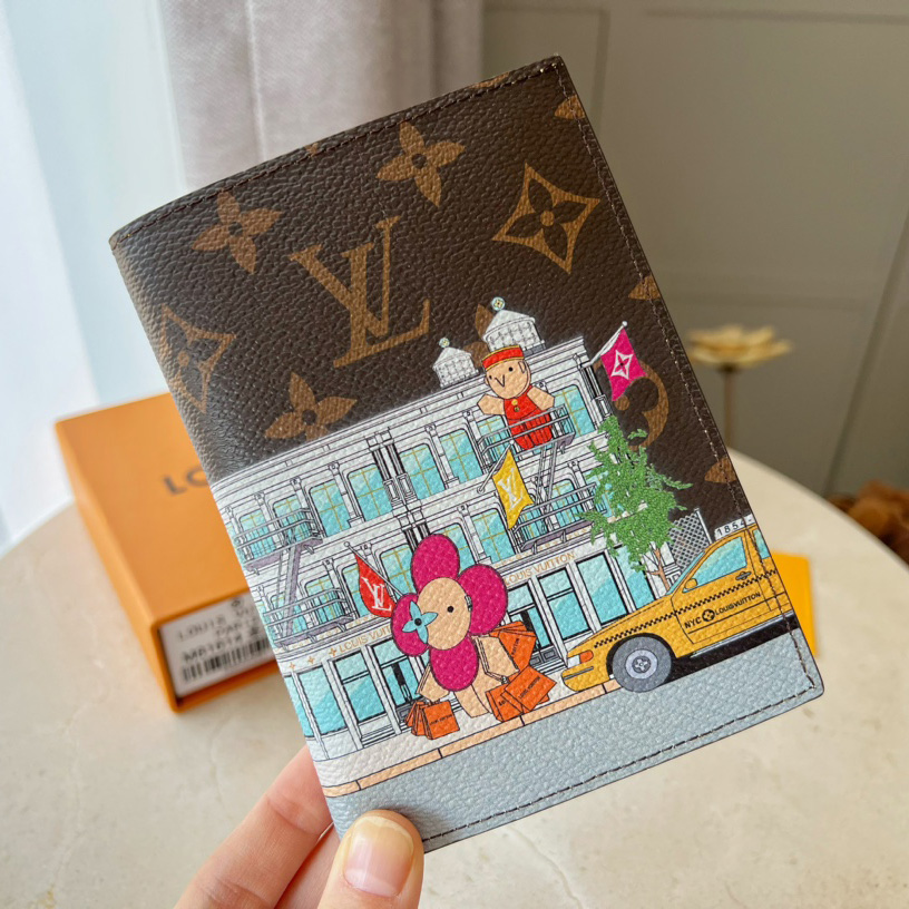 Louis Vuitton Passport Cover   M81614 - FashionPlug