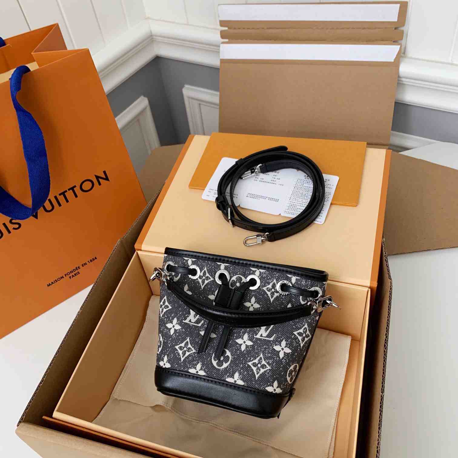 Louis Vuitton Nano Noe(13-16-10m) - FashionPlug