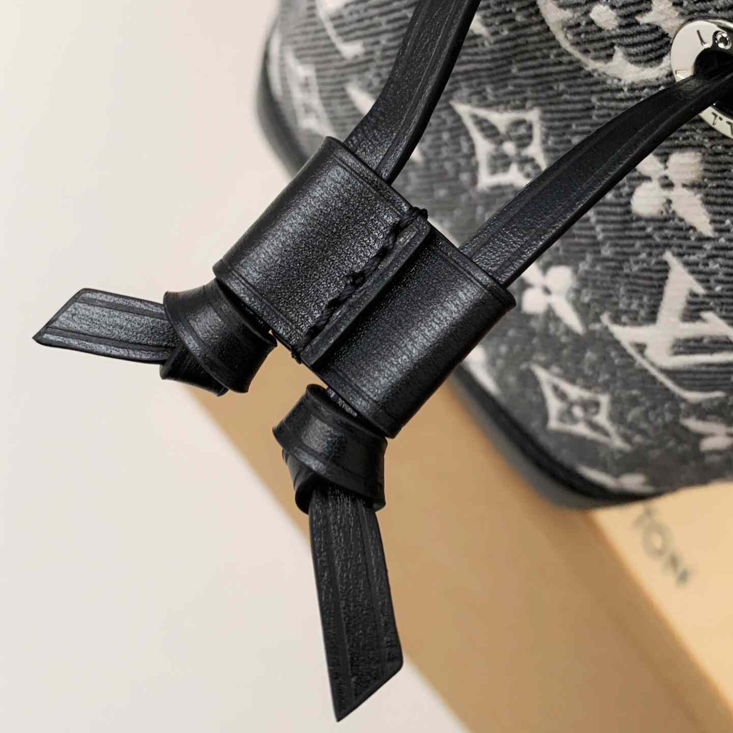 Louis Vuitton Nano Noe(13-16-10m) - FashionPlug
