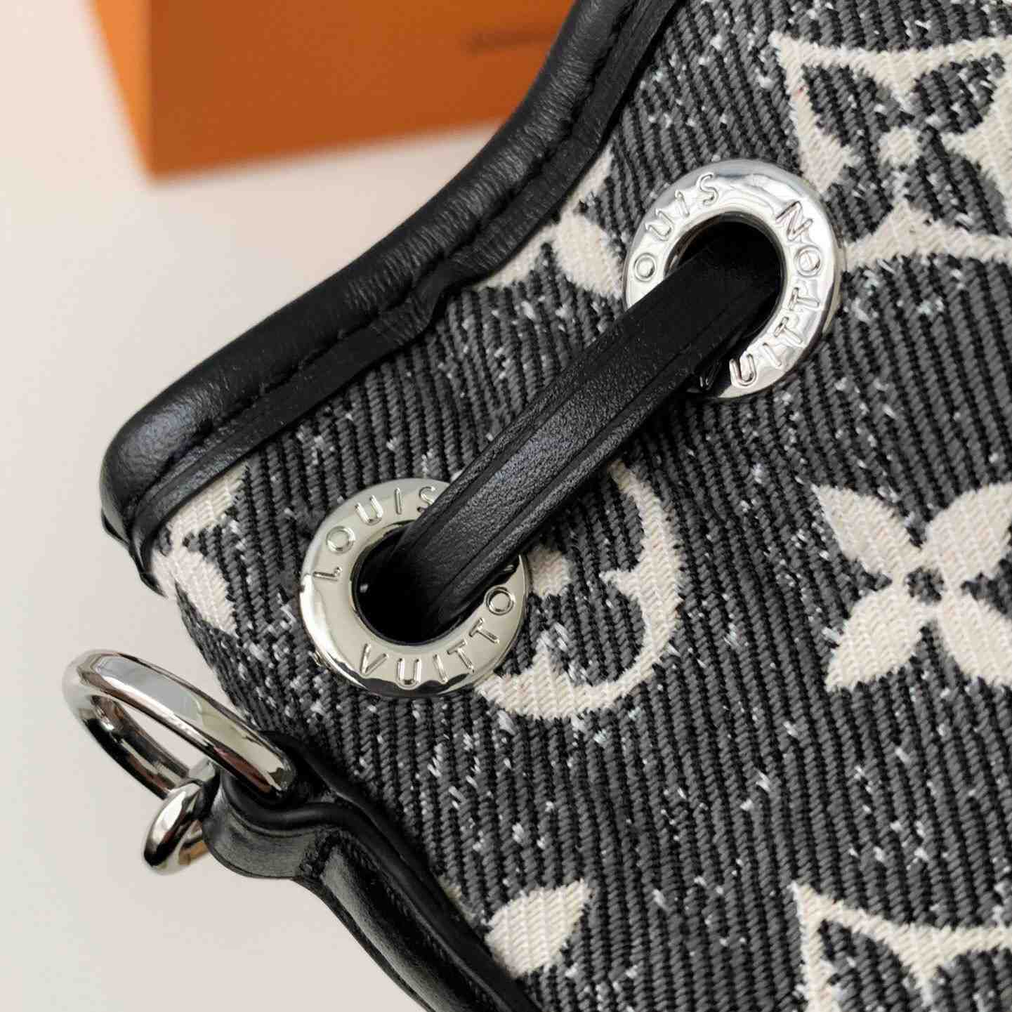 Louis Vuitton Nano Noe(13-16-10m) - FashionPlug