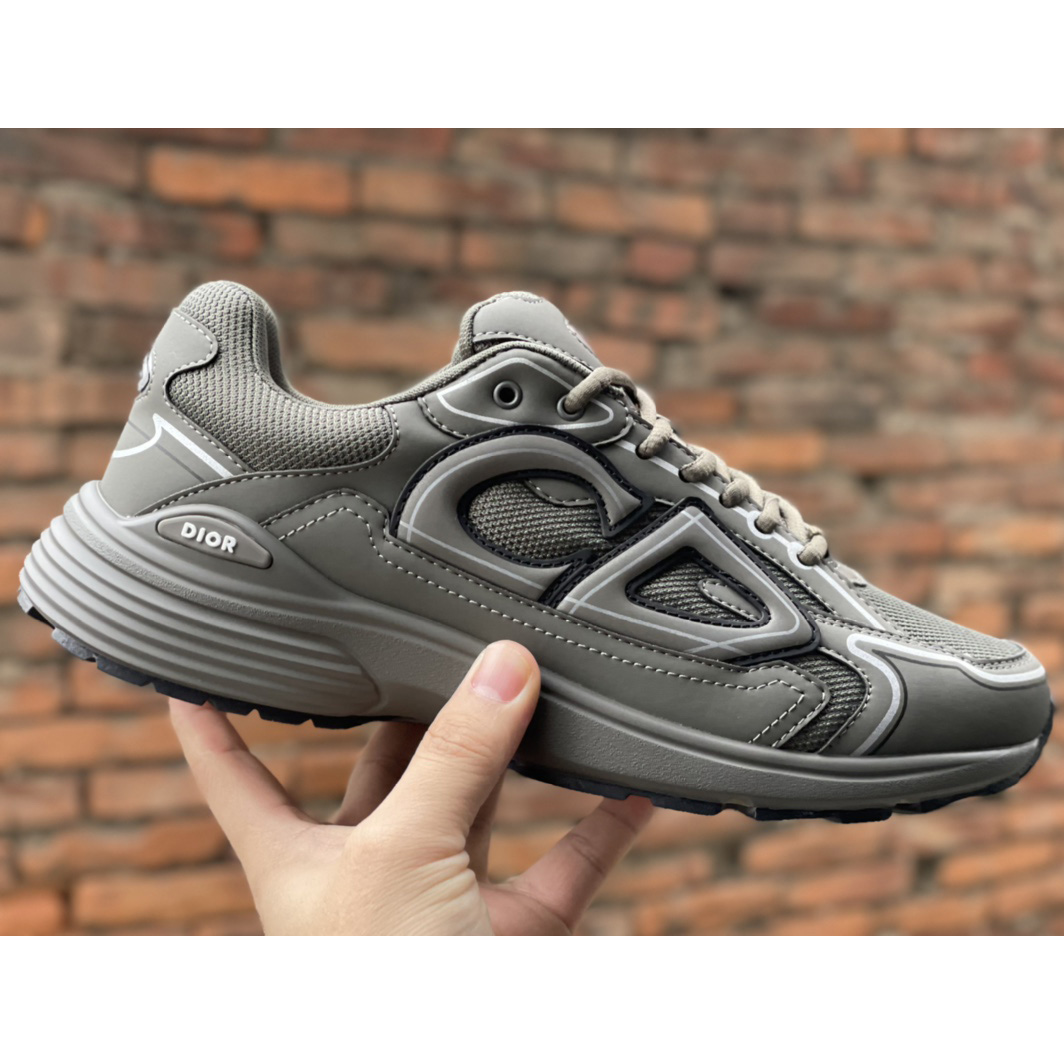 Dior B30 Sneaker  - FashionPlug