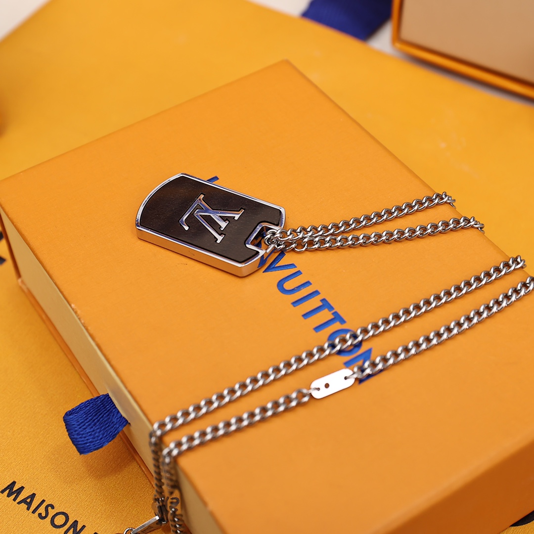 Louis Vuitton LV Shades Locket Pendent     M00883 - FashionPlug