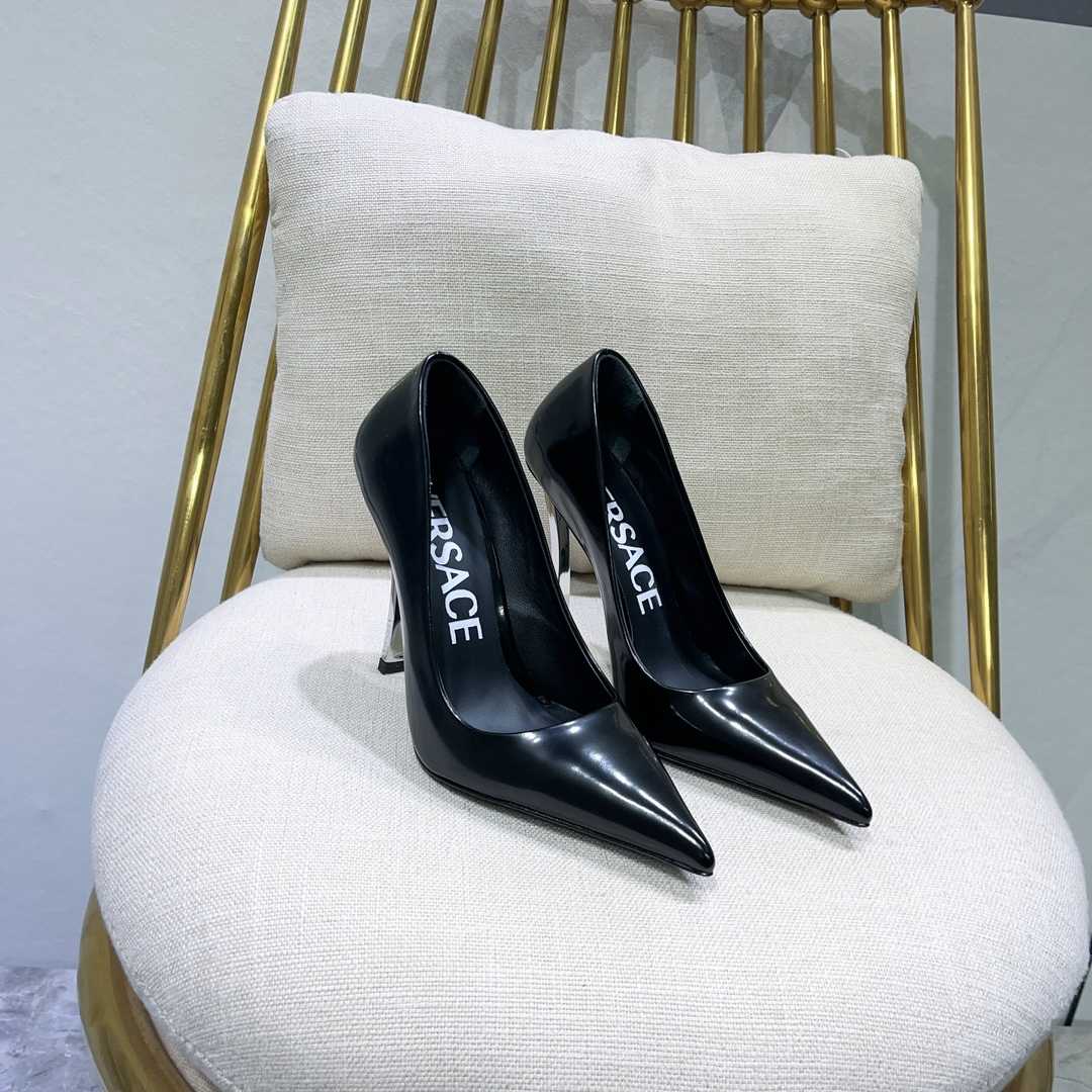 Versace Pin-Point Pumps - FashionPlug