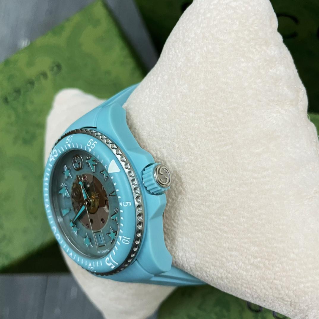 Gucci Dive Watch, 40mm - FashionPlug