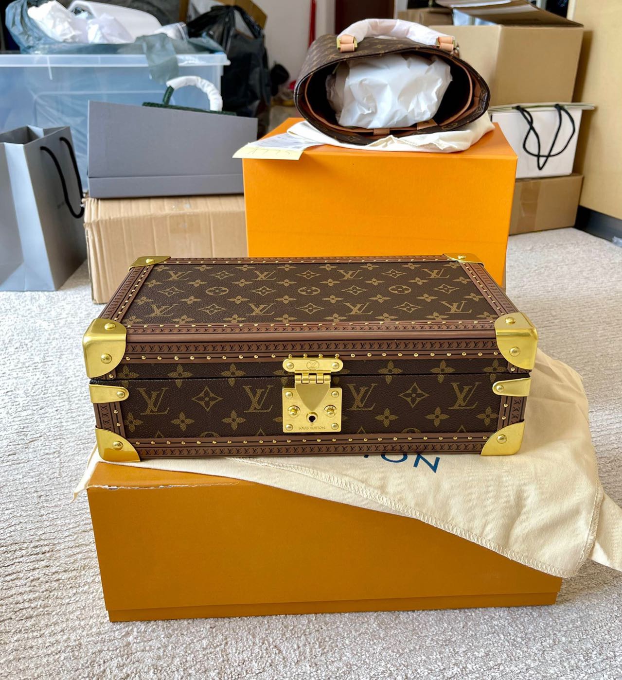 Louis Vuitton Coffret Eight Montres Watch Trunk - FashionPlug