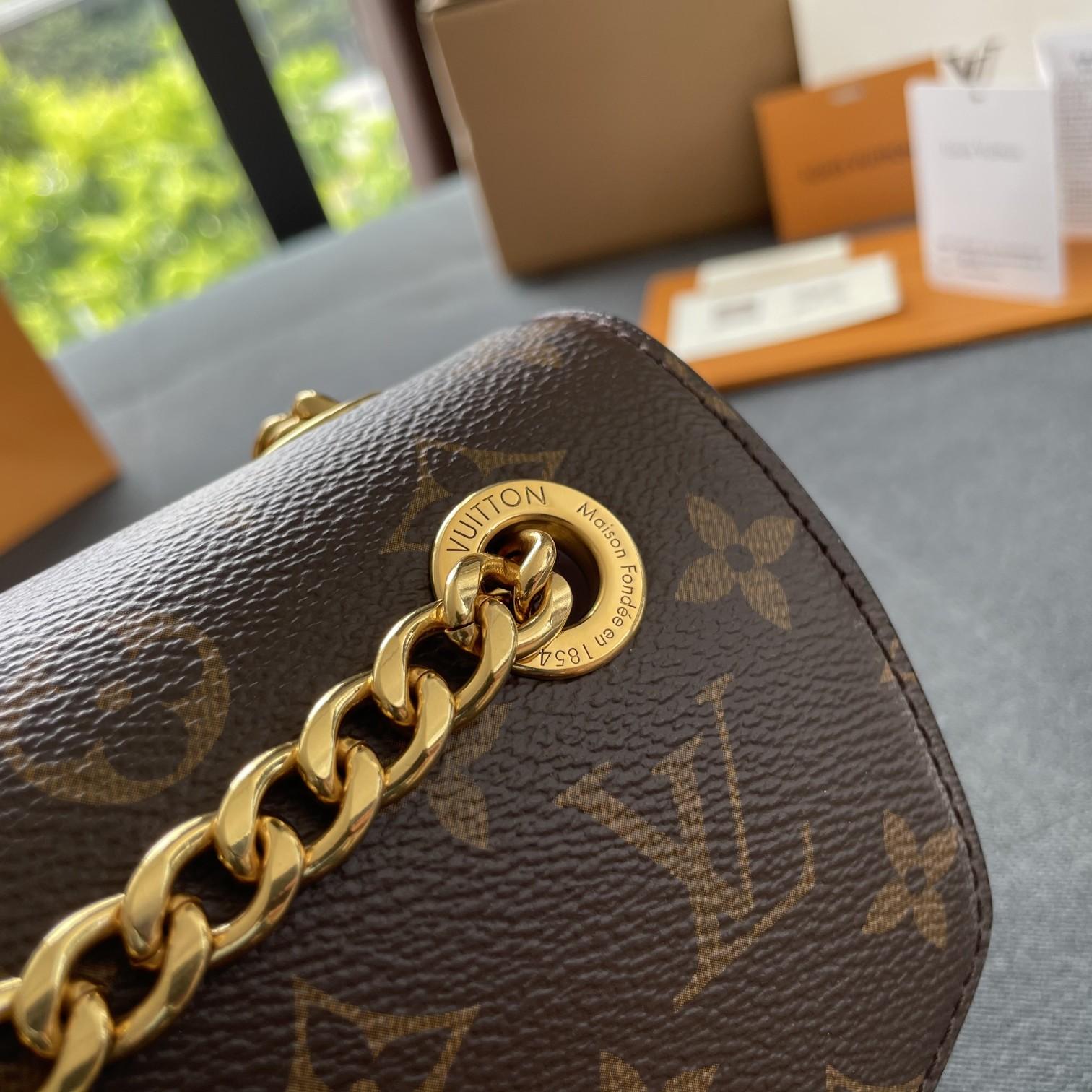 Louis Vuitton Passy(24-17-12cm)   M45592 - FashionPlug