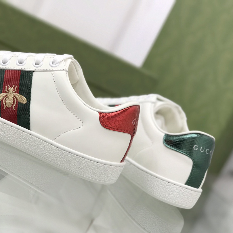 Gucci Ace Sneaker With Bee - FashionPlug