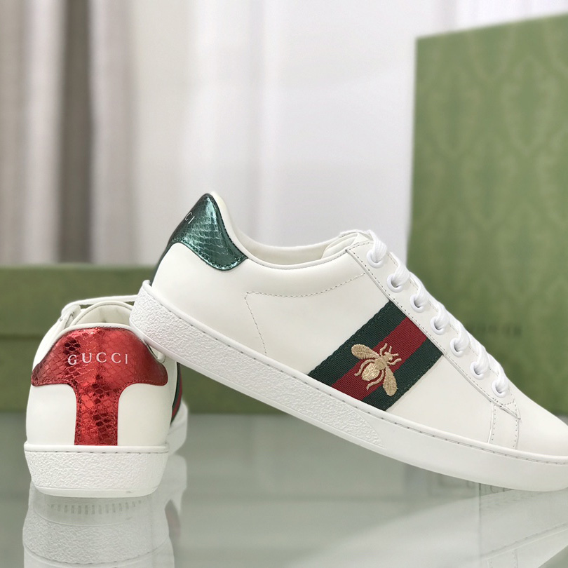 Gucci Ace Sneaker With Bee - FashionPlug