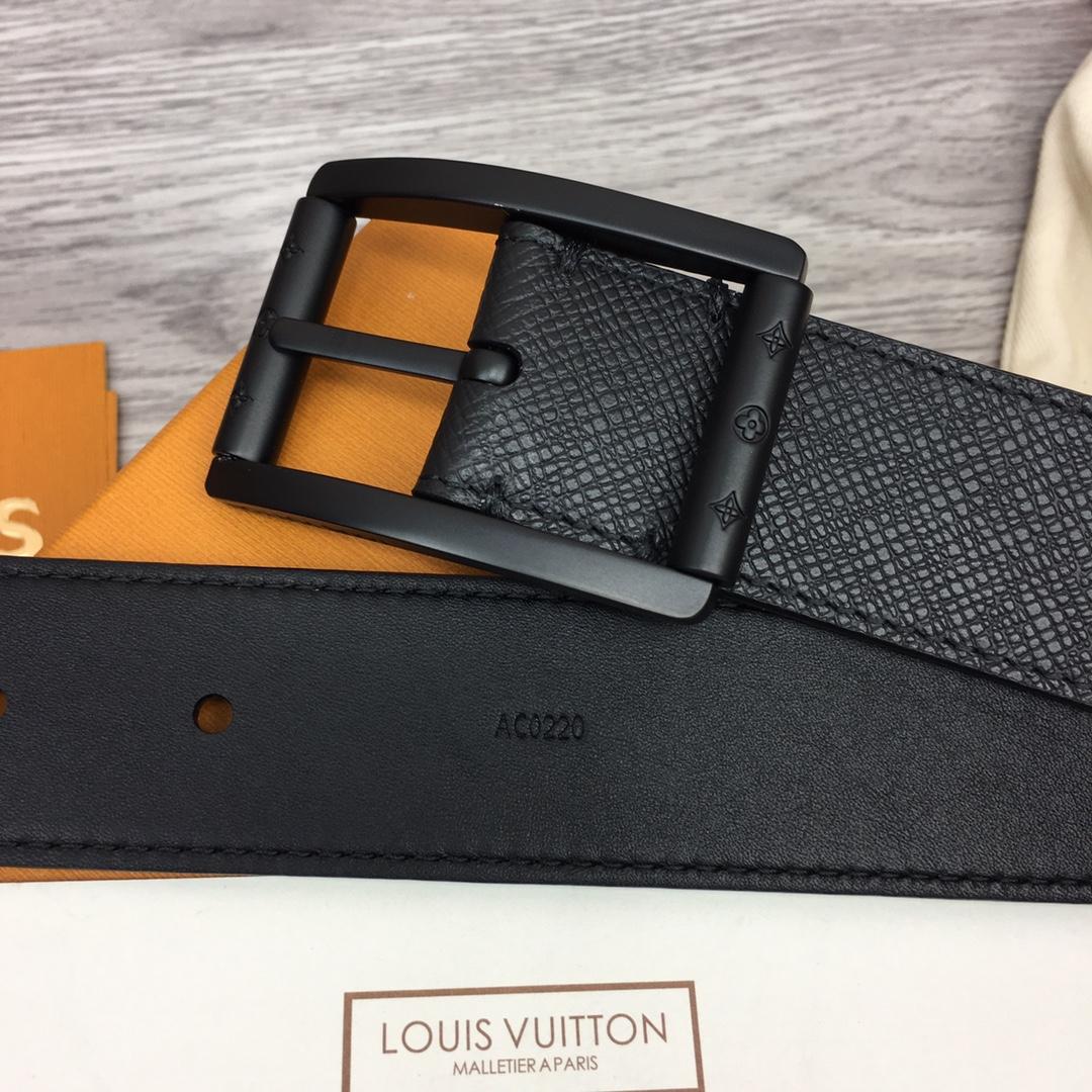 Louis Vuitton 35mm Belt - FashionPlug