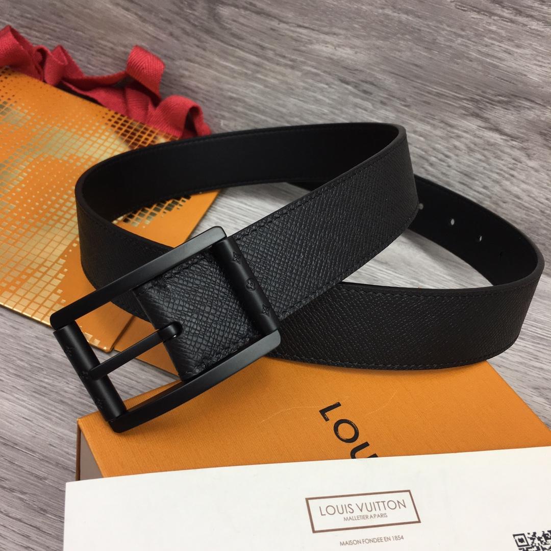 Louis Vuitton 35mm Belt - FashionPlug