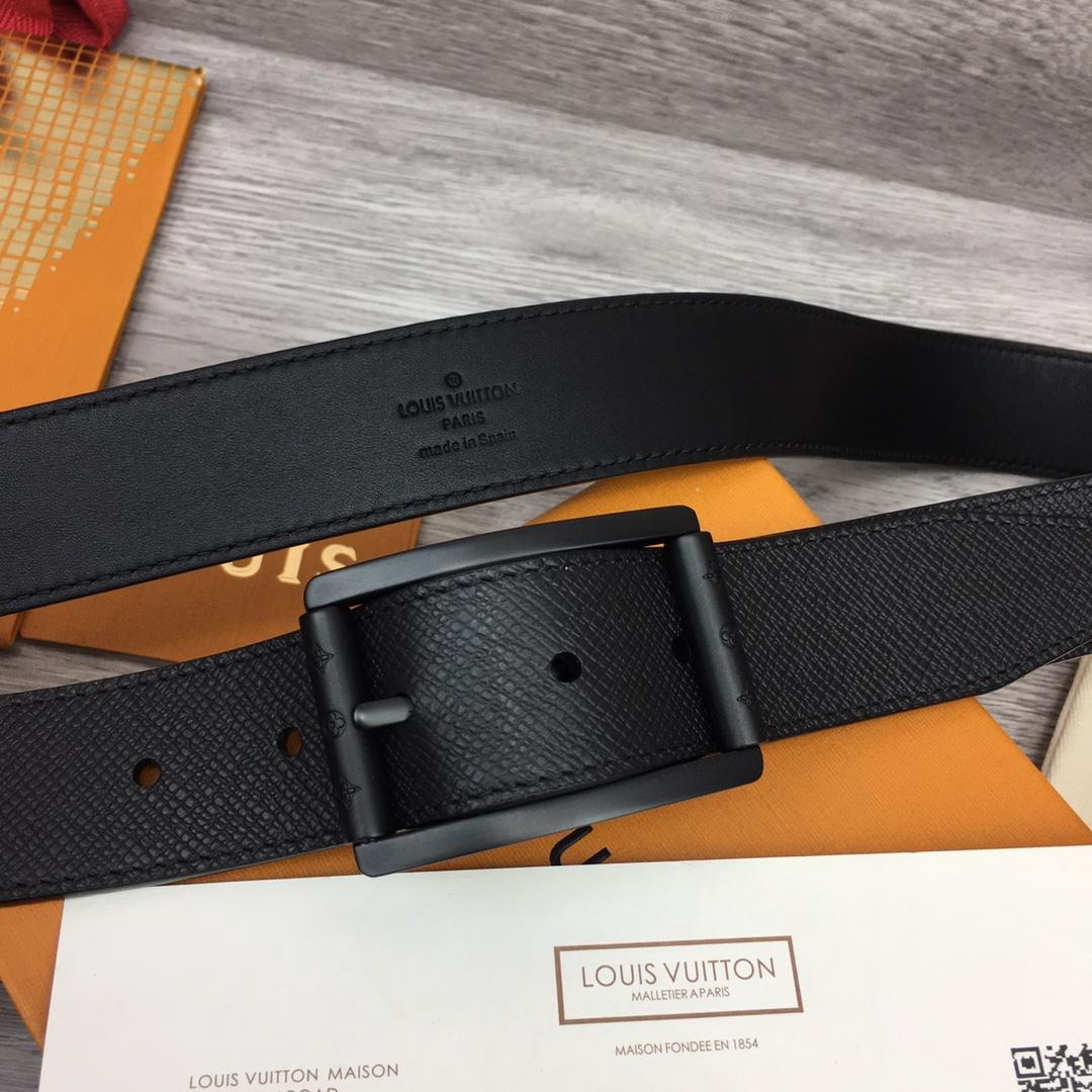 Louis Vuitton 35mm Belt - FashionPlug