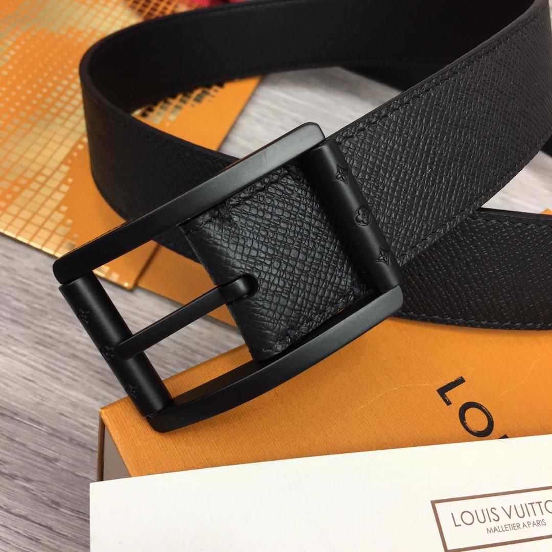 Louis Vuitton 35mm Belt - FashionPlug